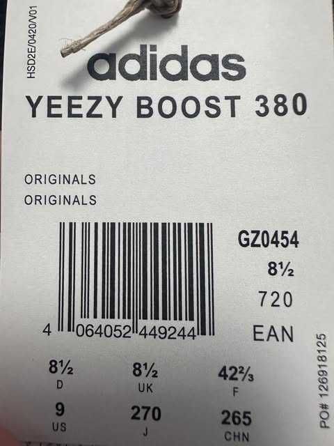 Yeezy 380 Covellite noi cu eticheta