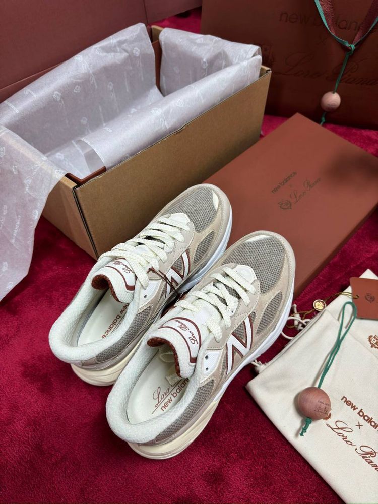 Adidasi Loro Piana x New Balance