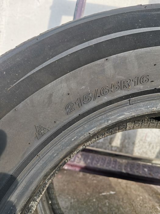 Cauciucuri iarna 215/65/16