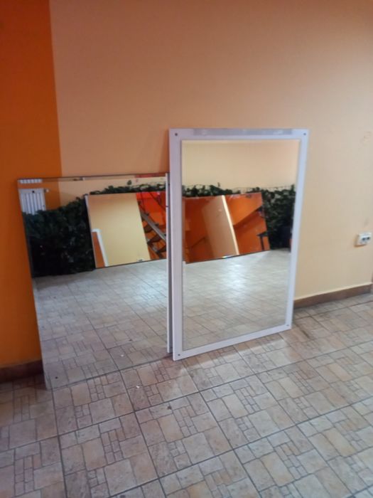 Frizerie mobilier second-hand