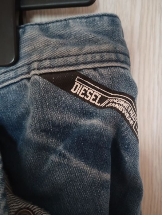 Pantaloni scurți Diesel