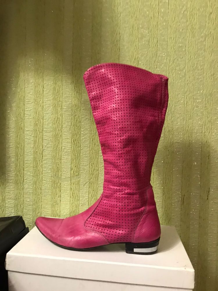 Продам женскую летнюю обувь