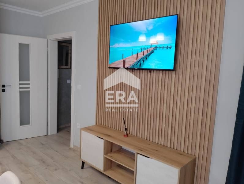 Дава се под наем Двустаен апартамент в Варна, м-т Пчелина - 60 кв.м за 500 € - Снимка #2