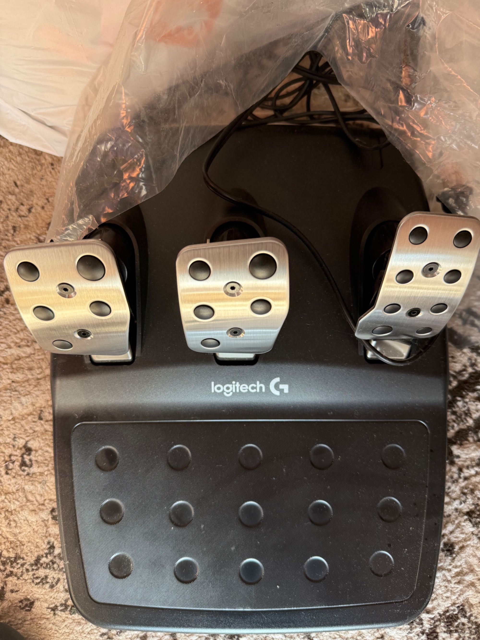 Logitech G29 волан с педали + shifter