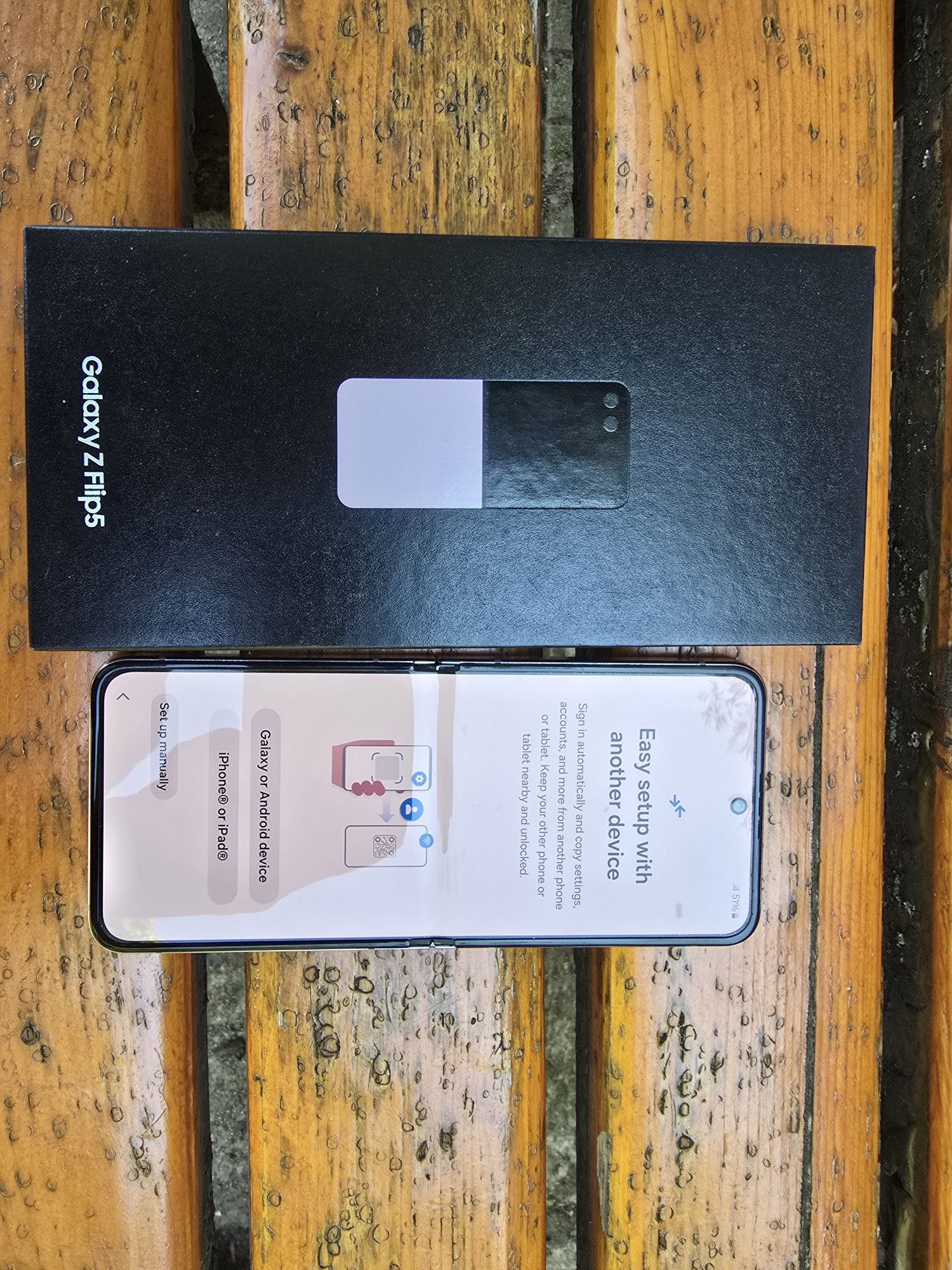 Samsung Z Flip 5 256gb-перфектен