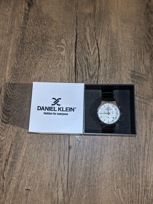 Ceas Daniel Klein