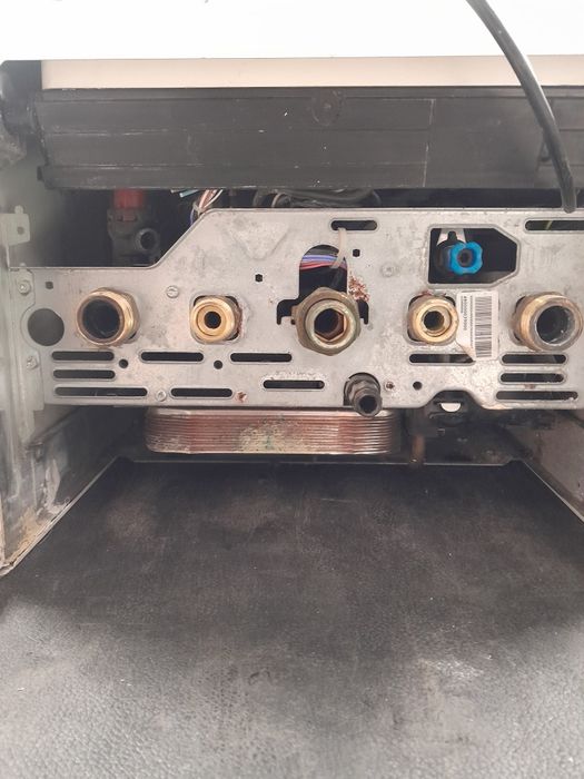 Vând centrală Ariston BS24 ff