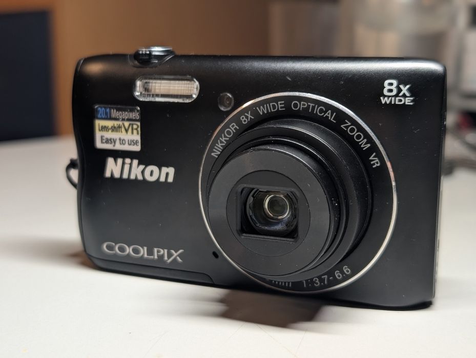 Aparat foto camera Nikon A300 Wi Fi Bluetooth