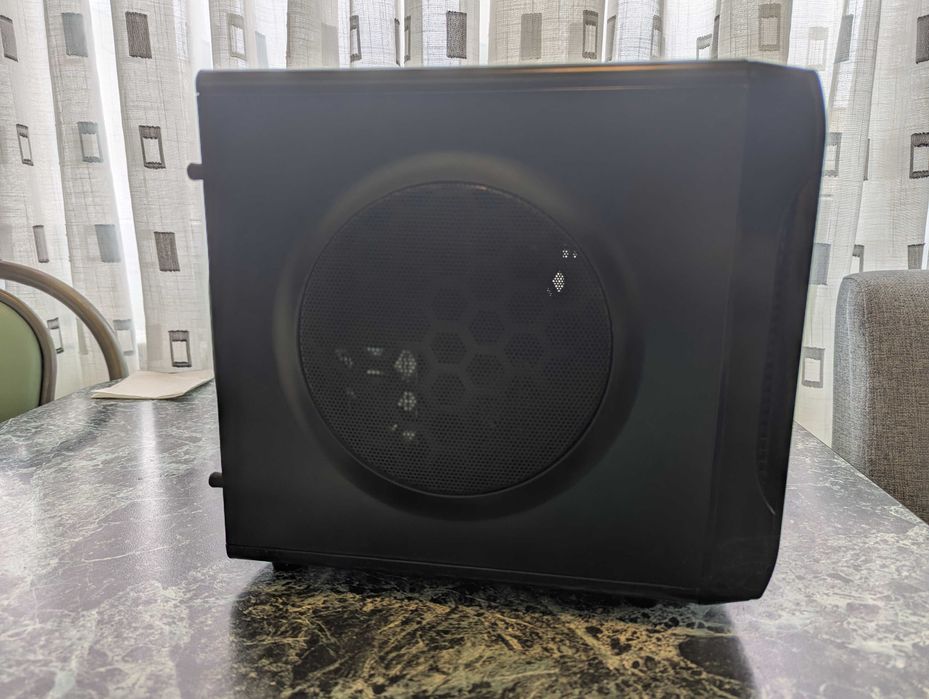 Офис компютър, Intel i3-4330 процесор,NVIDIA GeForce 750Ti видео карта