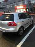Vând Golf V 3000 euro