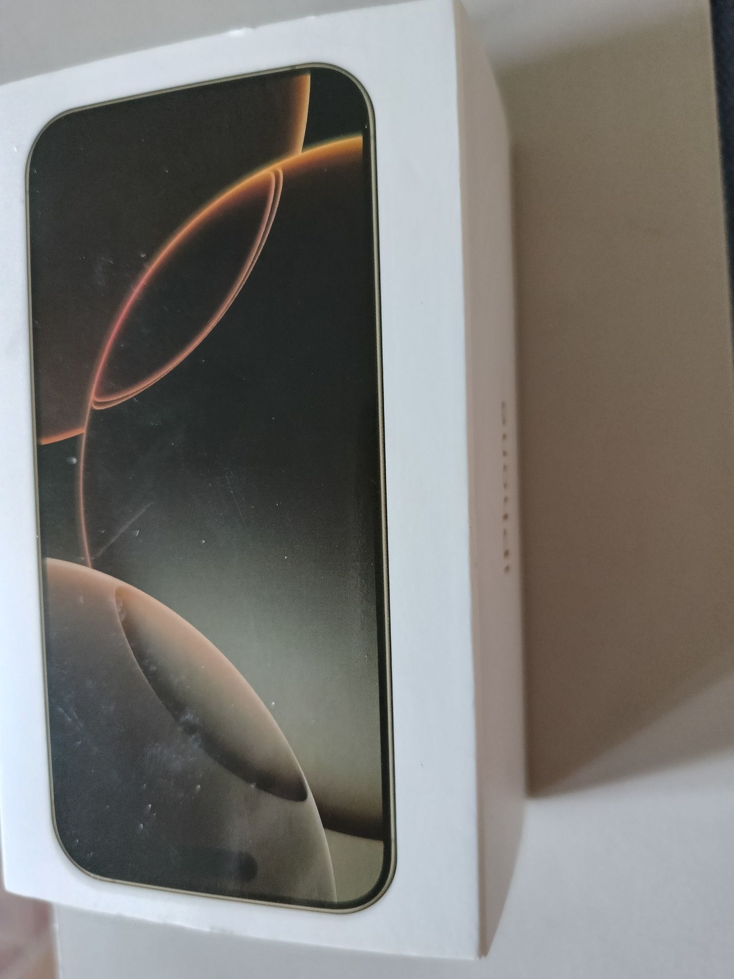 Iphone 16 pro Китай