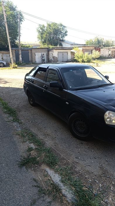 Лада приора 2009 черный