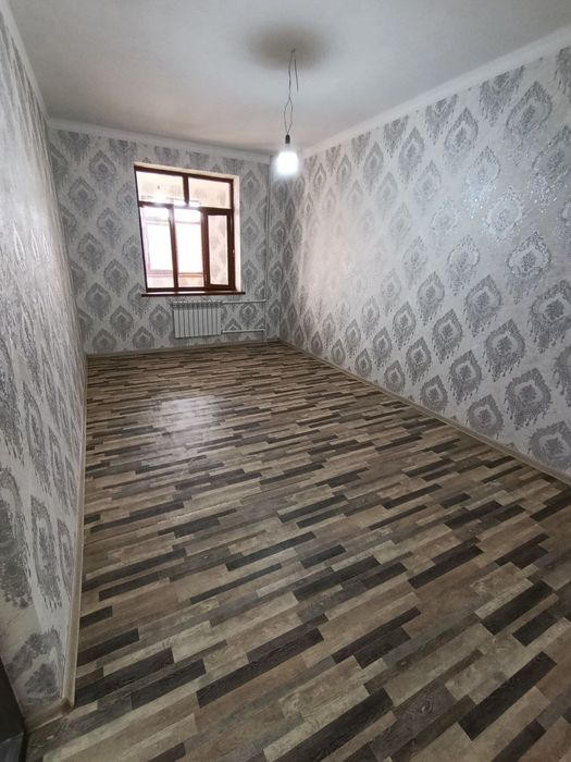 1 xona 2 xona qilingan 3 etaj kvartira sotiladi. 60m²