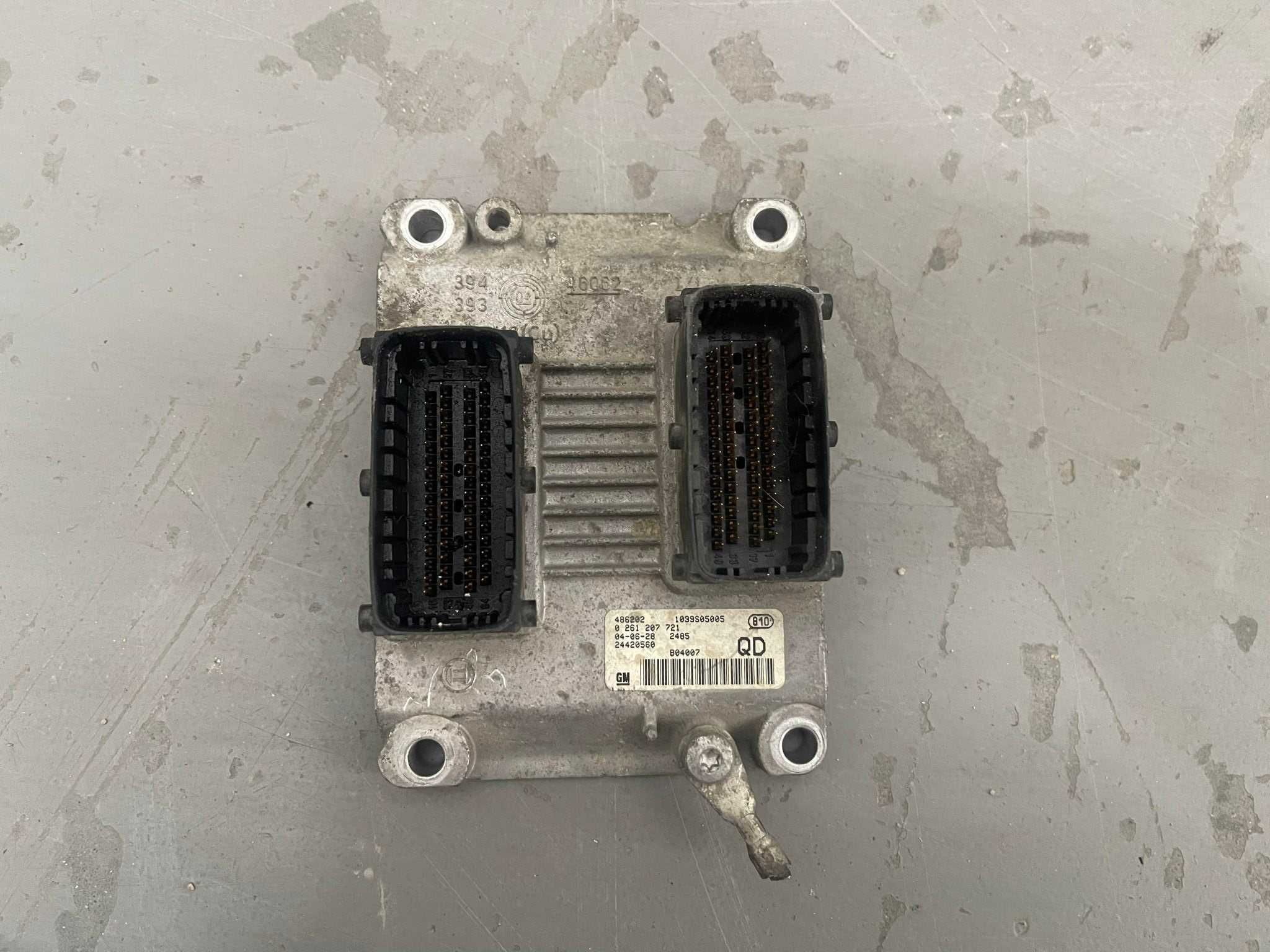 Calculator  ECU Opel Corsa C 1.4 Z14XEP 24420560  0261207721