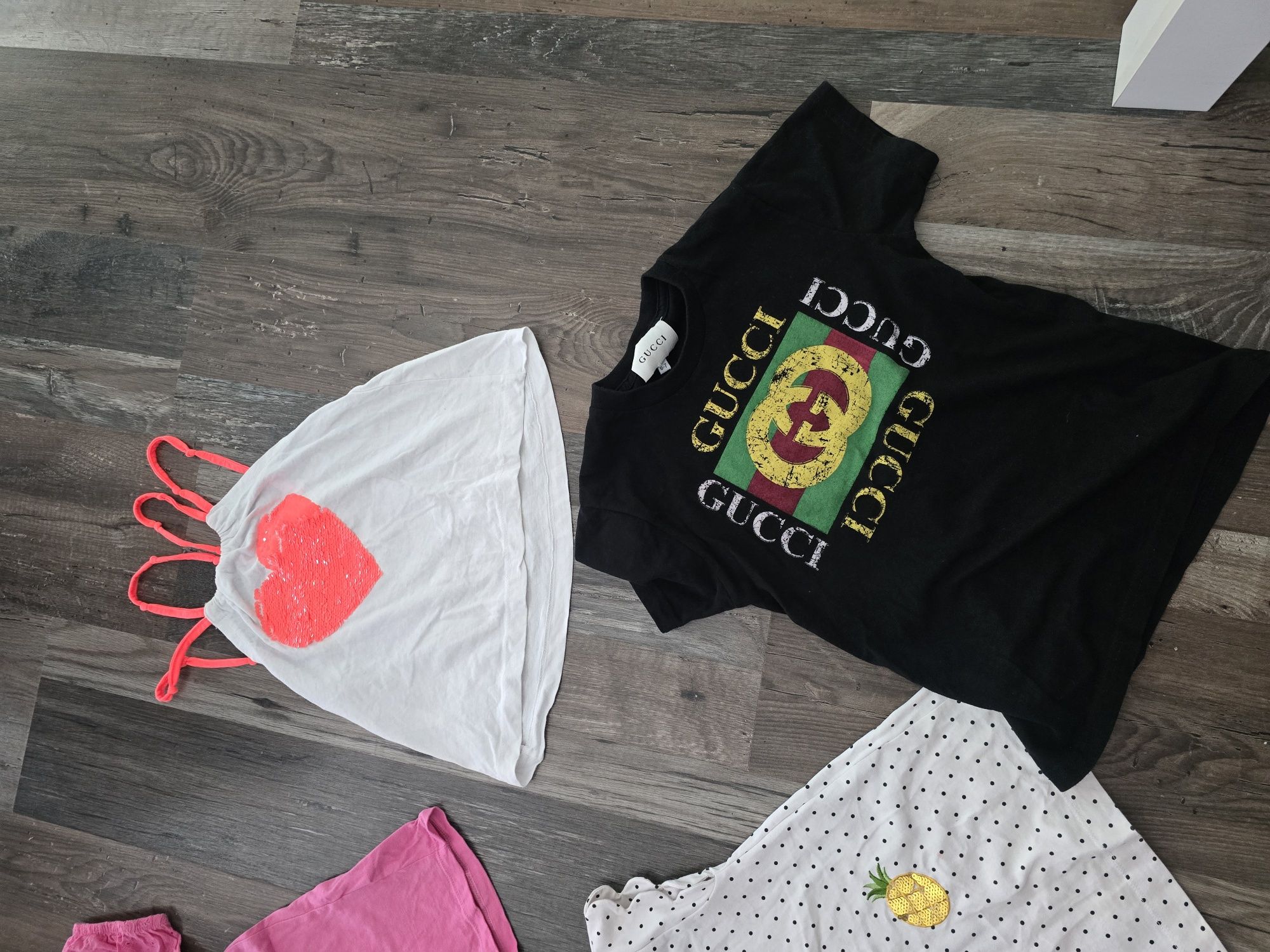 Летни детски дрешки 122/128 guess ,mayoral,gucci,lagerfeld