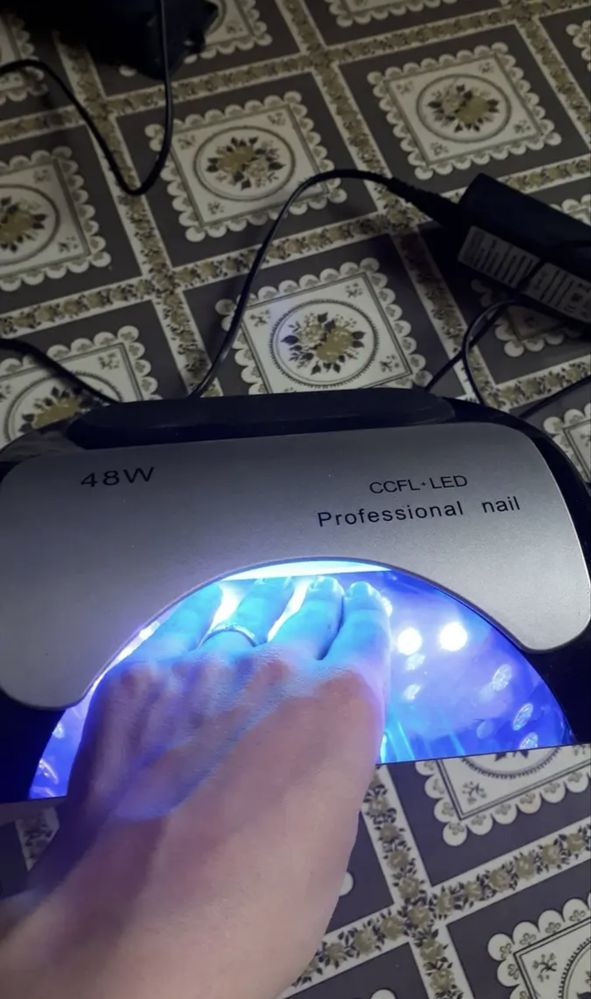Продам LED лампу