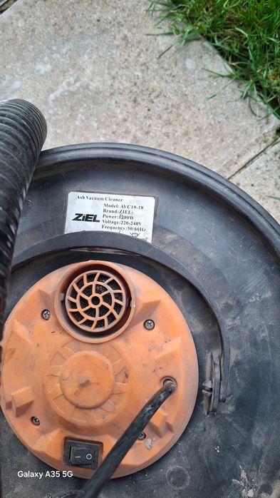 Неработеща прахосмукачка за пепел Ziel 1200 W