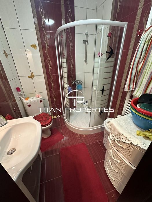 Дава се под наем Тристаен апартамент в Бургас, Зорница - 110 кв.м за 816 € - Снимка #8