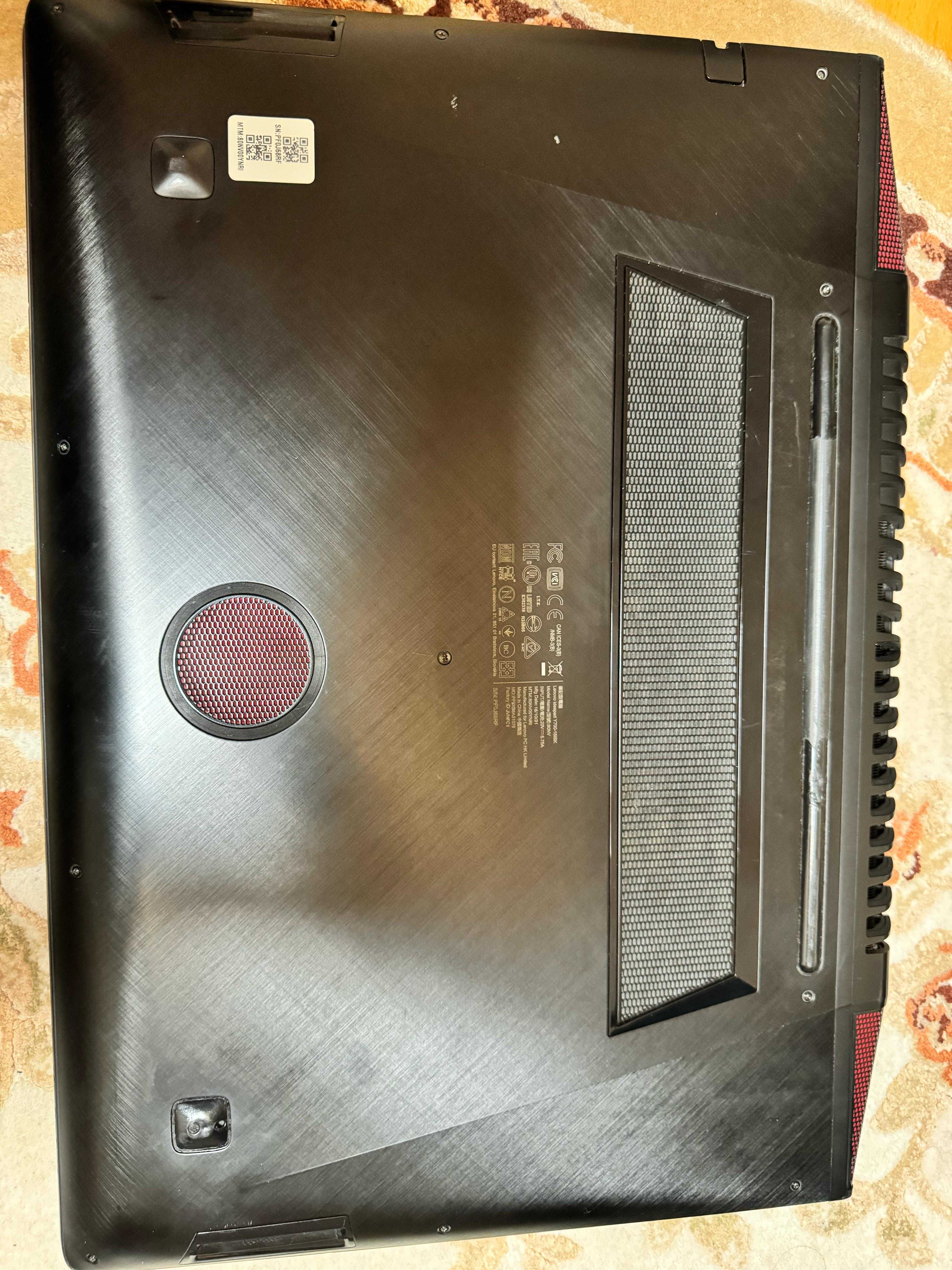 Laptop Lenovo Y700