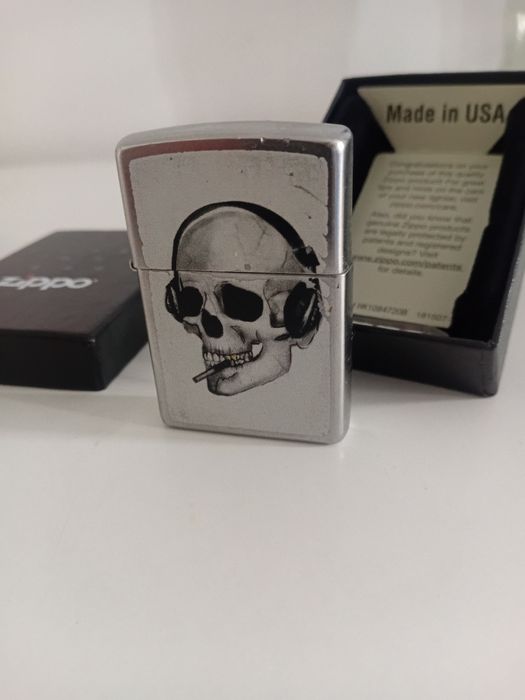 Zippo Brichetă originală