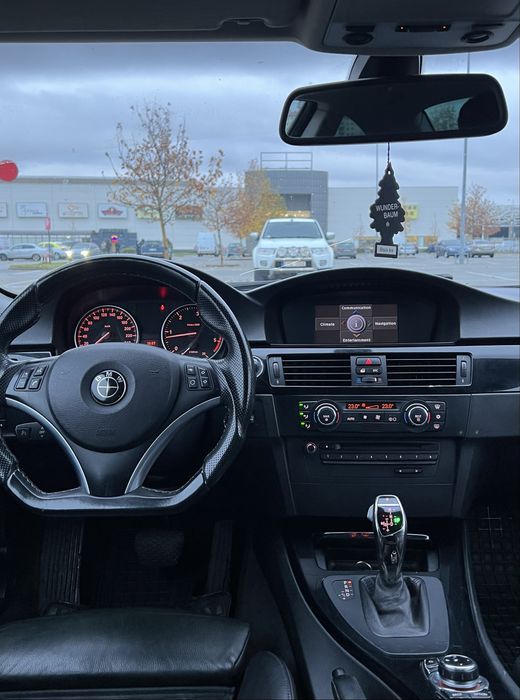 BMW  E92  320d  M Packet Automat