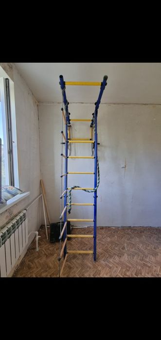 Продам шведская стенка