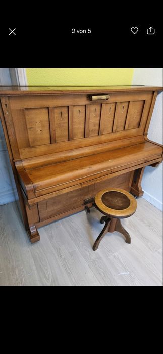 Pianină Otto Bau Biberfend de vânzare