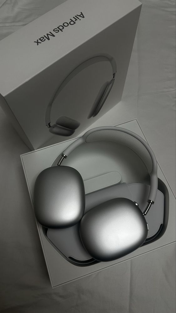 Продам Airpods max
