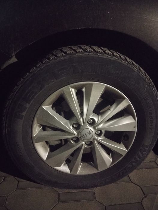 KIA Carnival колеса