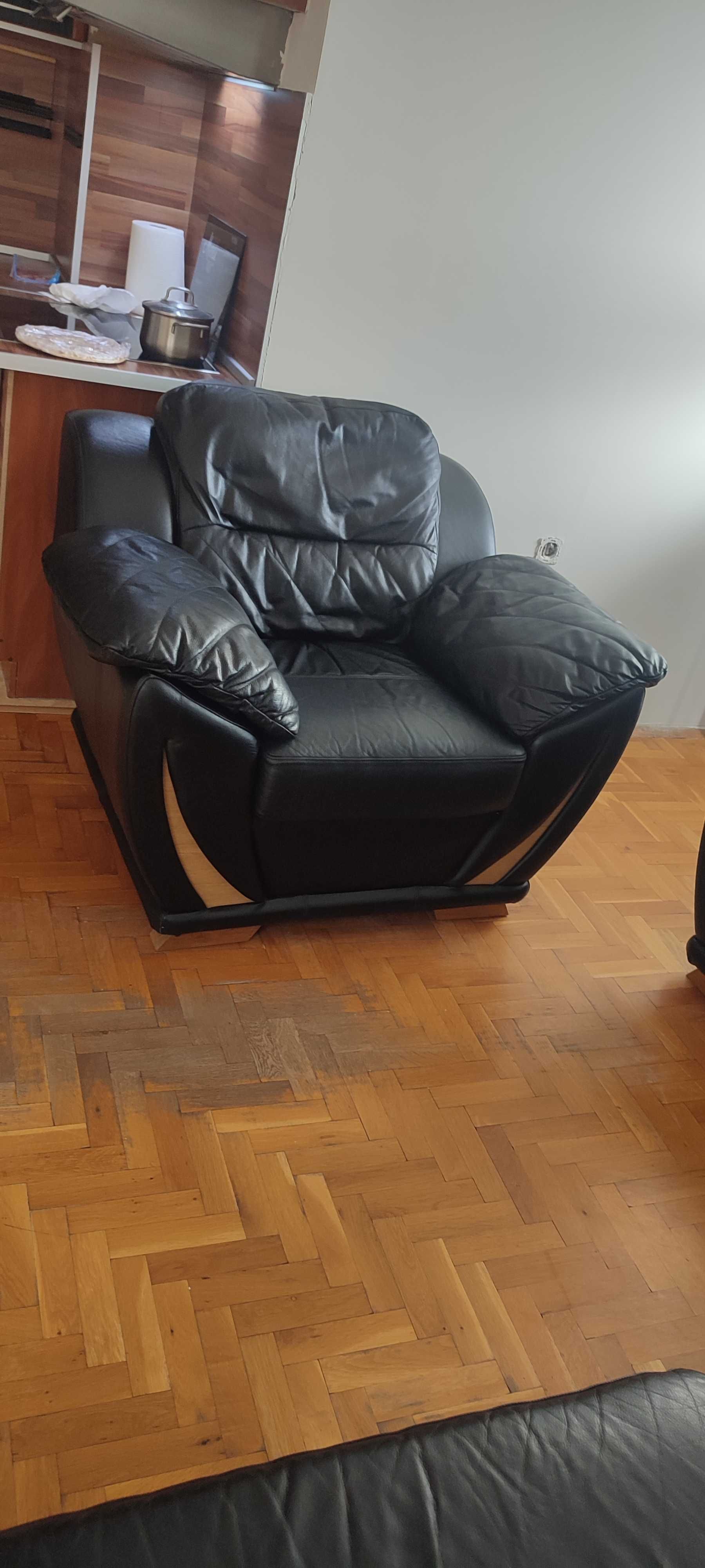 Телешки бокс 100% естествена кожа!