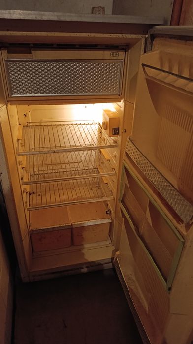 2 холодильника Орск 4, рабочие