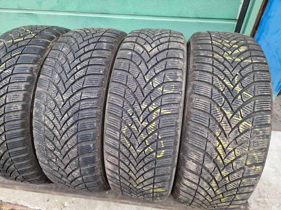Anvelope 205/55R16 marca Semperit, M+S, DOT 2022,7 mm