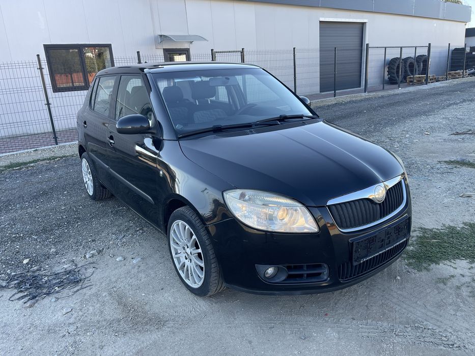Ofetra! Skoda Fabia 1.2 MPI, Navigatie, klima,oglinzi electrice,jante