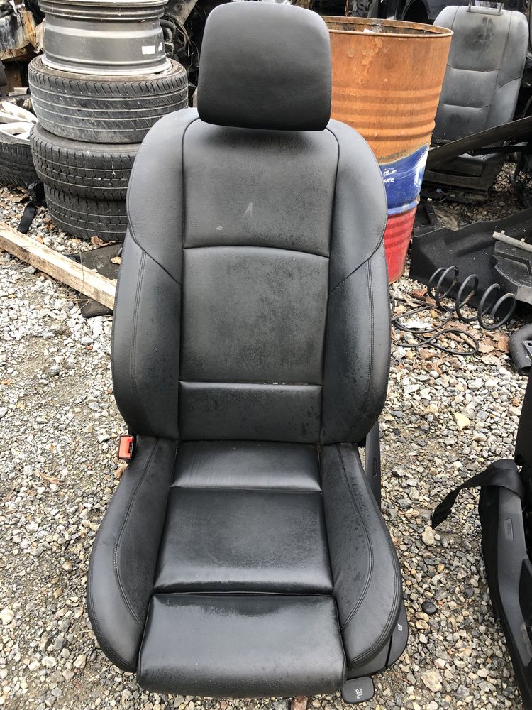 Продаваме кожен салон рекаро за бмв ф11 bmw f11.