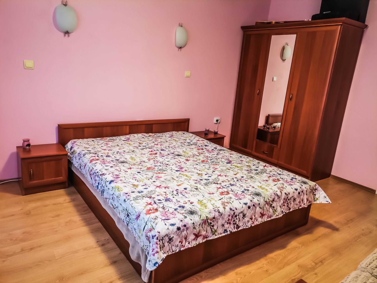 Дава се под наем Тристаен апартамент в Бургас, Лазур - 90 кв.м за 400 € - Снимка #5