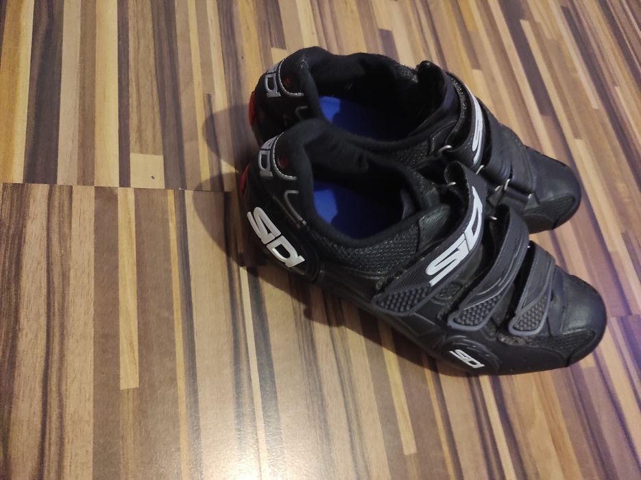 Ghete ciclism Giro mărimea 40/41/sidi,mărimea 39,5/40