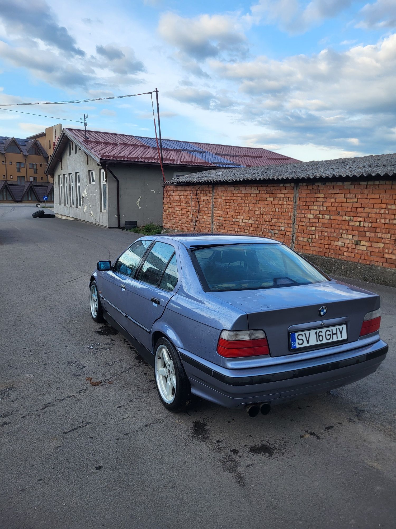 Bmw e36 318i sedan