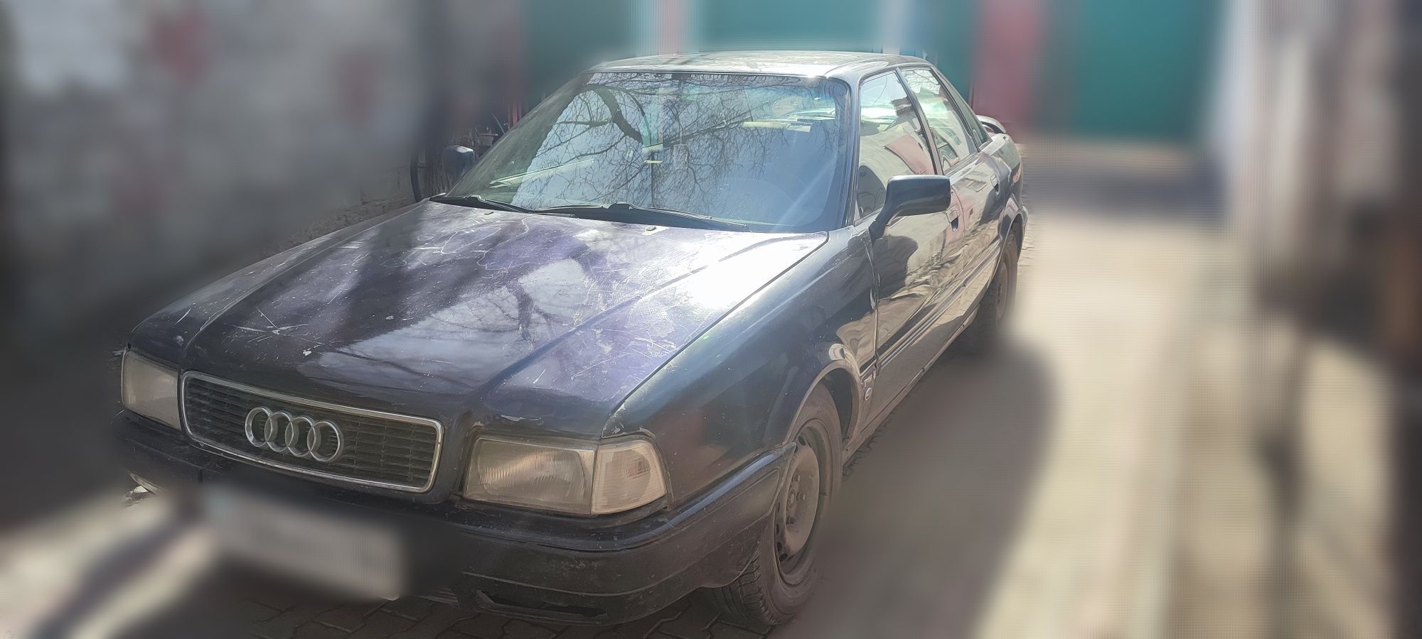 Продается Audi 80 1992г.