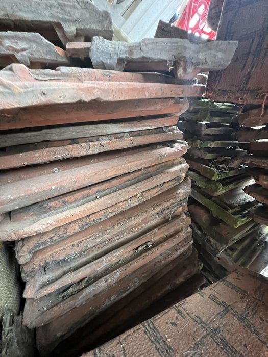 Подарявам Използвани керемиди