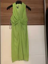 Коктейлна лятна рокля в светло зелено, XS