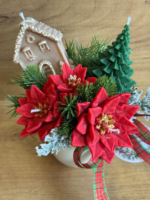 Коледна аранжировка са ароматни соеви свещи