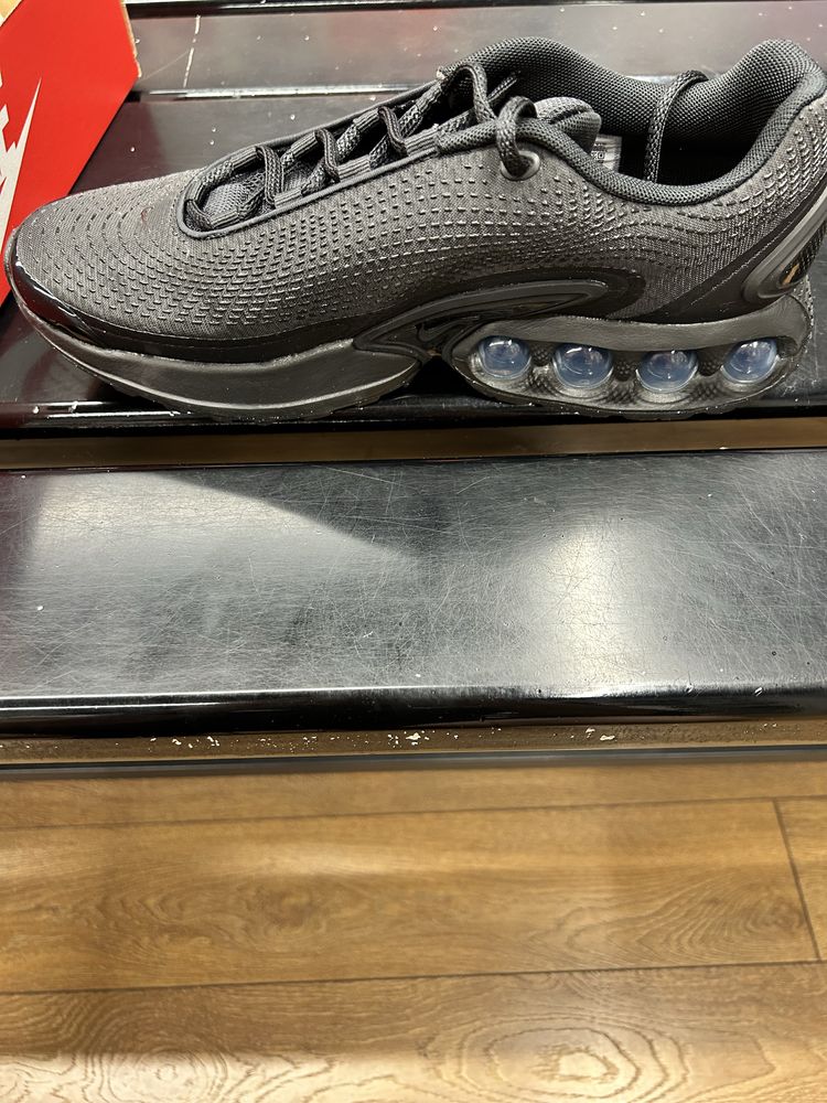 Обувки Nike AirMax DN