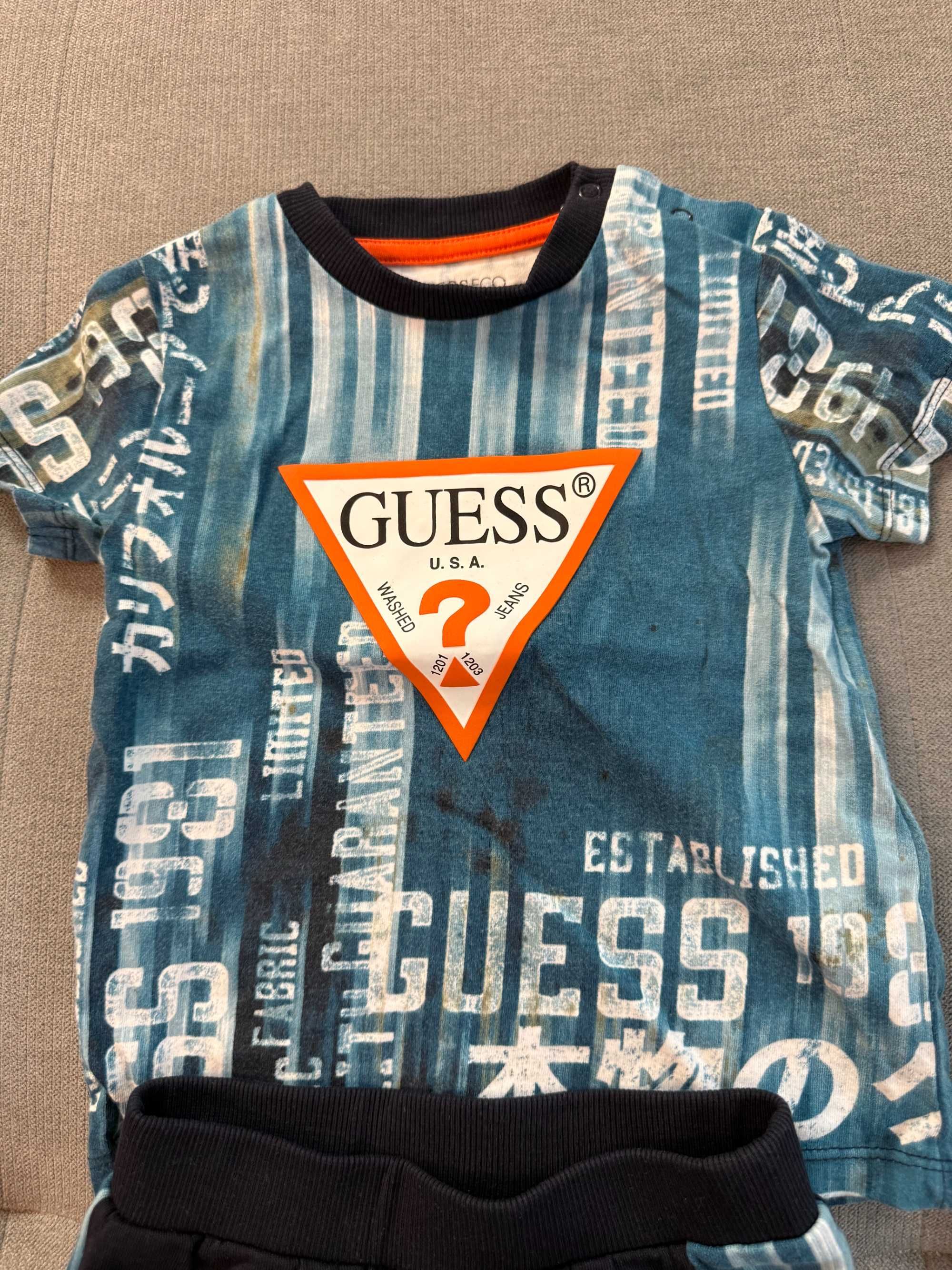Set Pantaloni scurți + Tricou Guess albastru tech, băiat, M86, 18 Luni