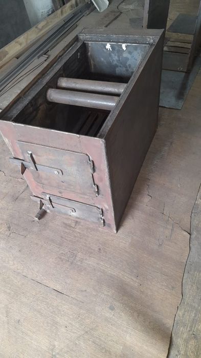 Продам печи на твёрдом топливе.костанай