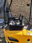 Vând miniescavator Macao Ct 17