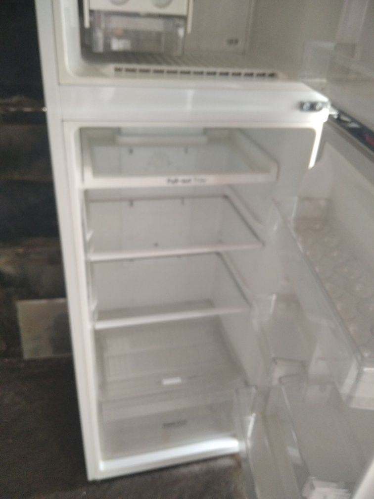 ХолодильникLG LG