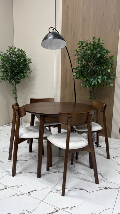 Комплект стол стулья