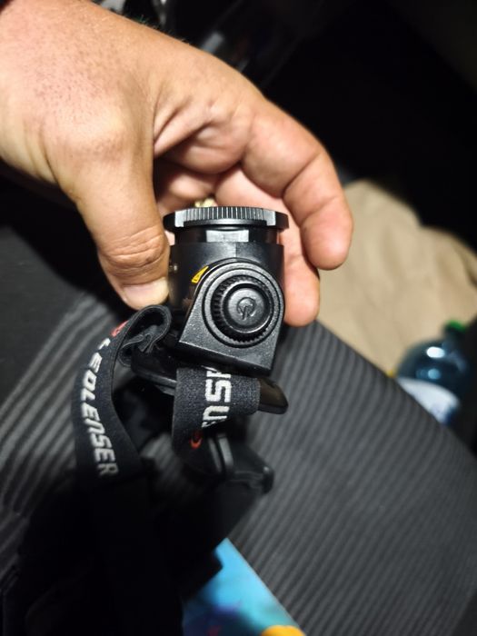 Lanterna led lenser H15R Core