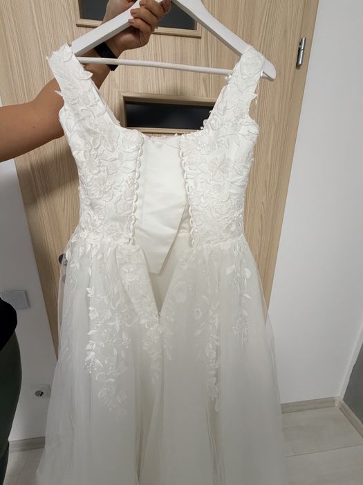 Vand rochie mireasa scurta