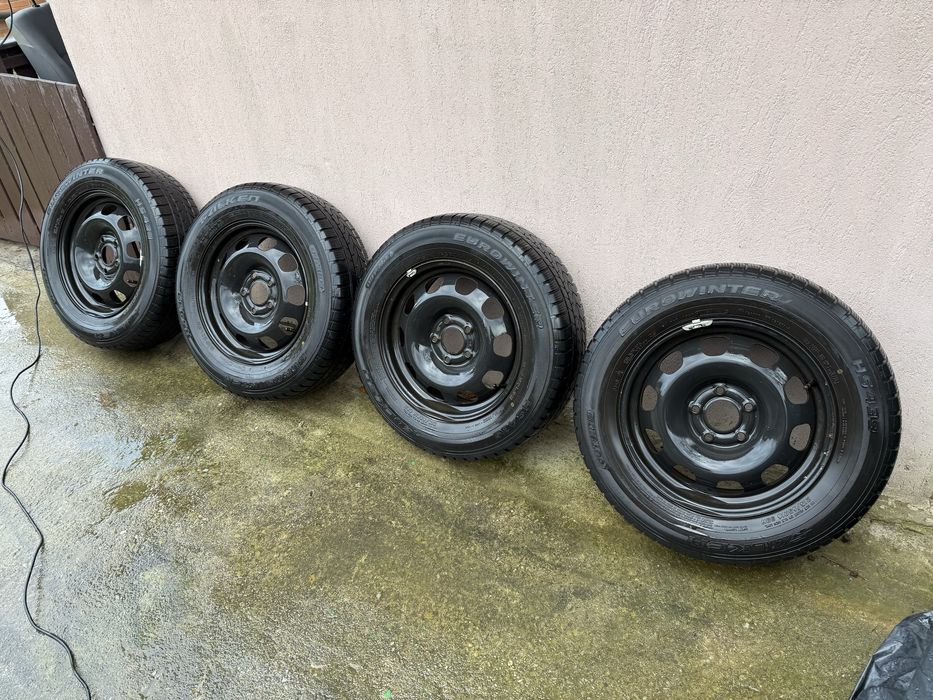 Roti iarna Duster - 215 65 R16 (jante si anvelope)